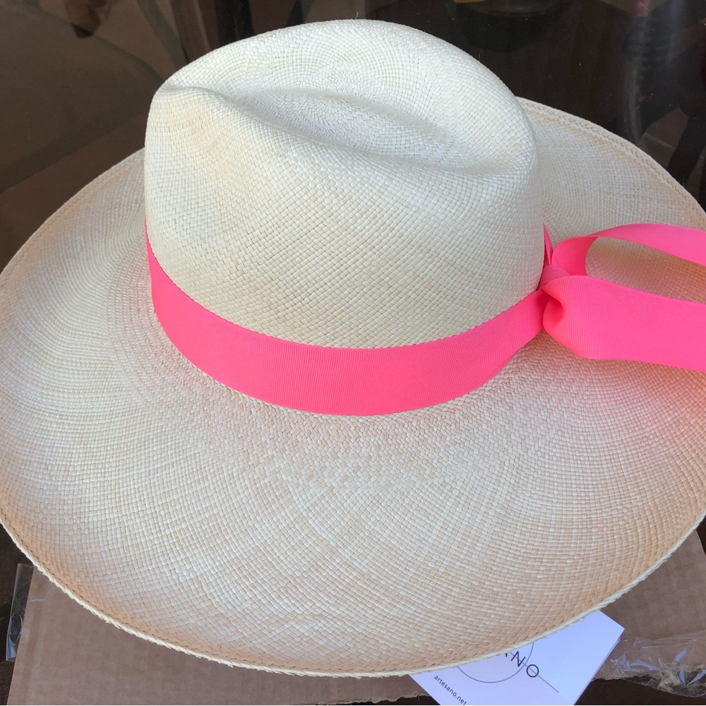 NEW ARTESANO wide brim STRAW HAT